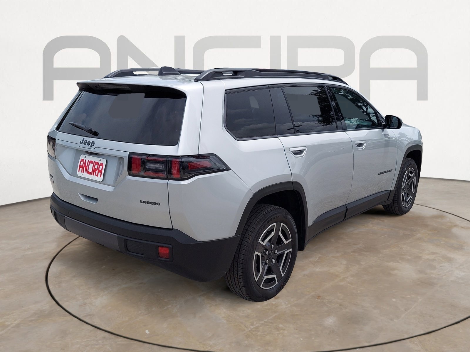 New 2026 Silver Zynith Clearcoat Jeep Laredo image 10