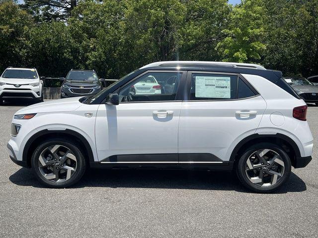 New 2026 White Hyundai SEL w/Two-Tone Roof image 10