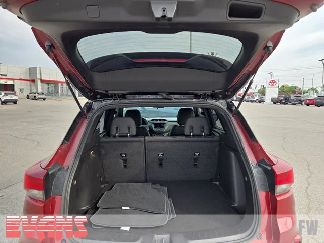 Used 2022 Red Chevrolet RS image 29