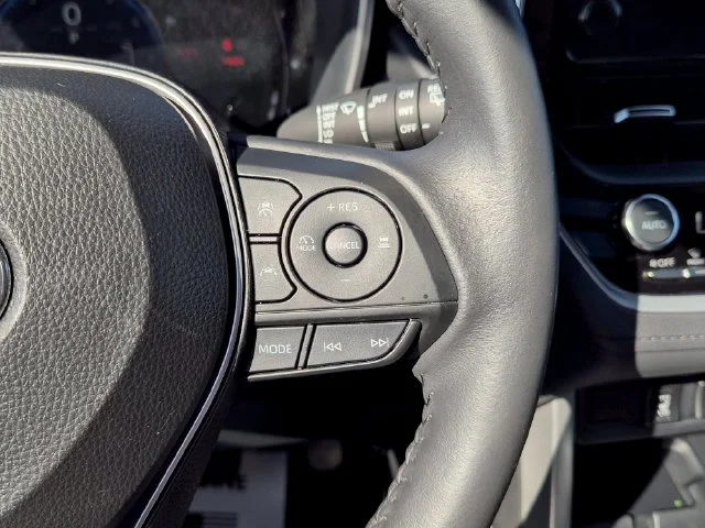 Certified Used 2024  Toyota XLE image 21