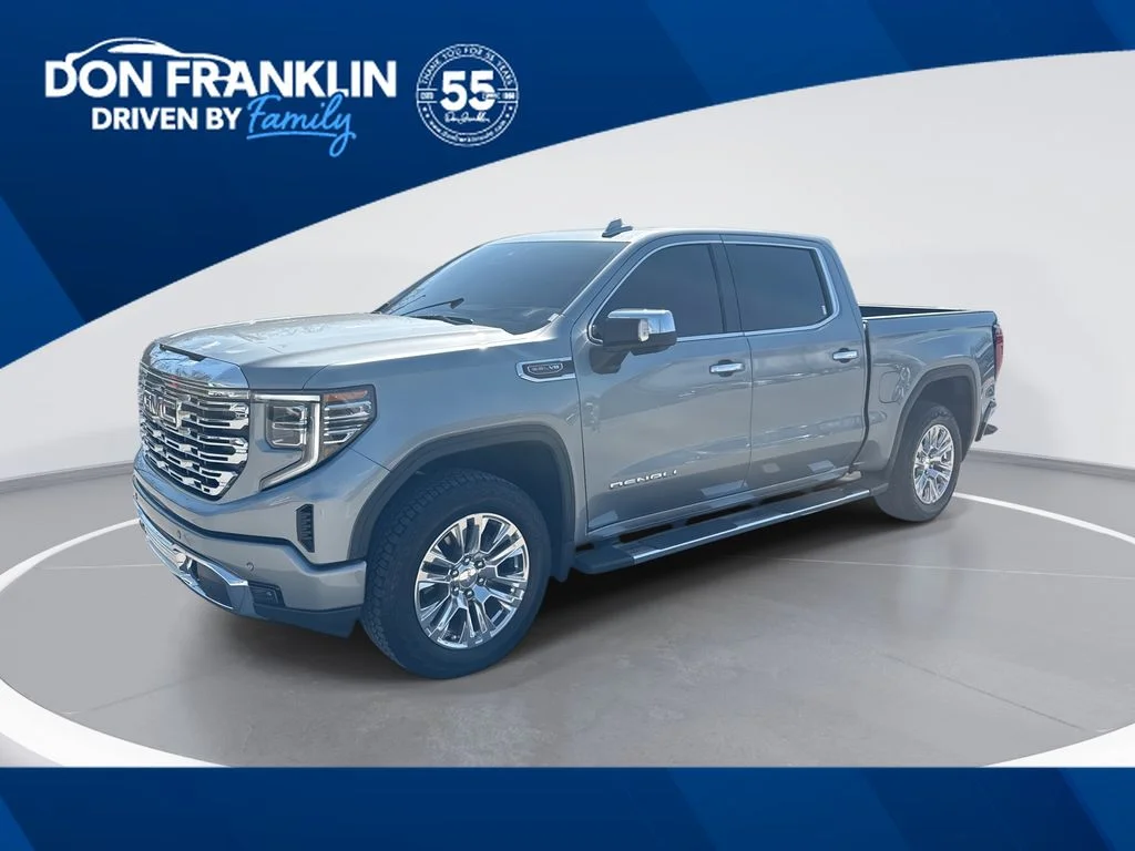 2025 GMC Sierra 4WD Crew Cab Short Box Denali's photo