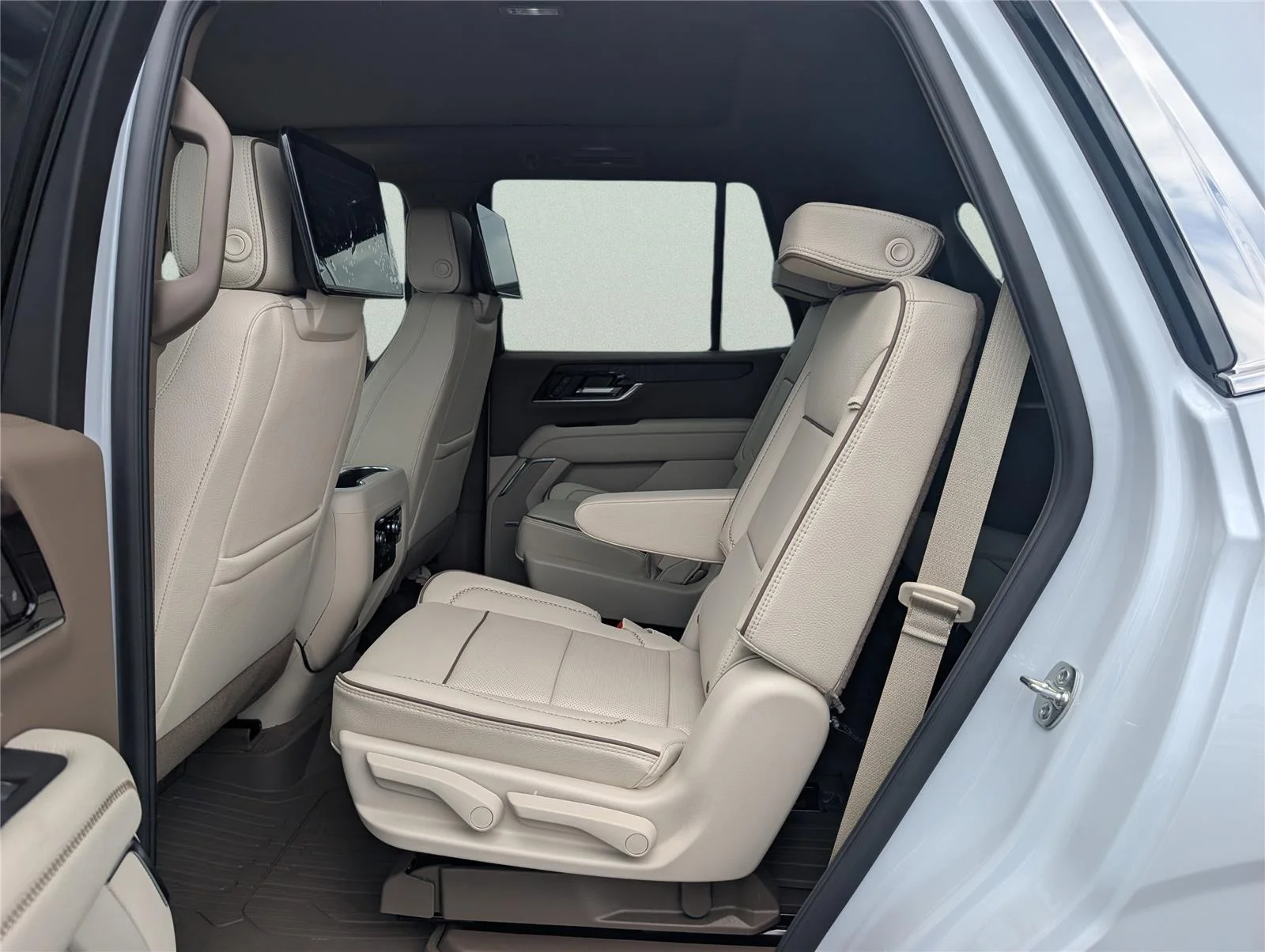 New 2026 Glacier White Tricoat GMC Denali image 13