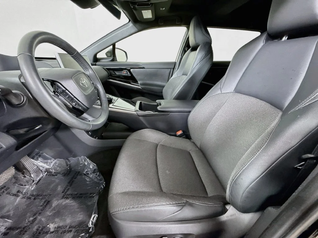 Used 2024 Black Toyota XLE image 21