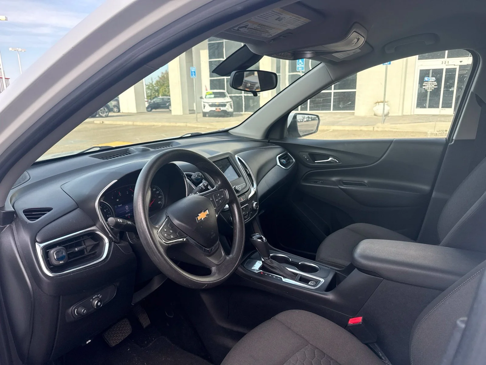 Used 2019 SUMMIT WHITE Chevrolet LT image 16