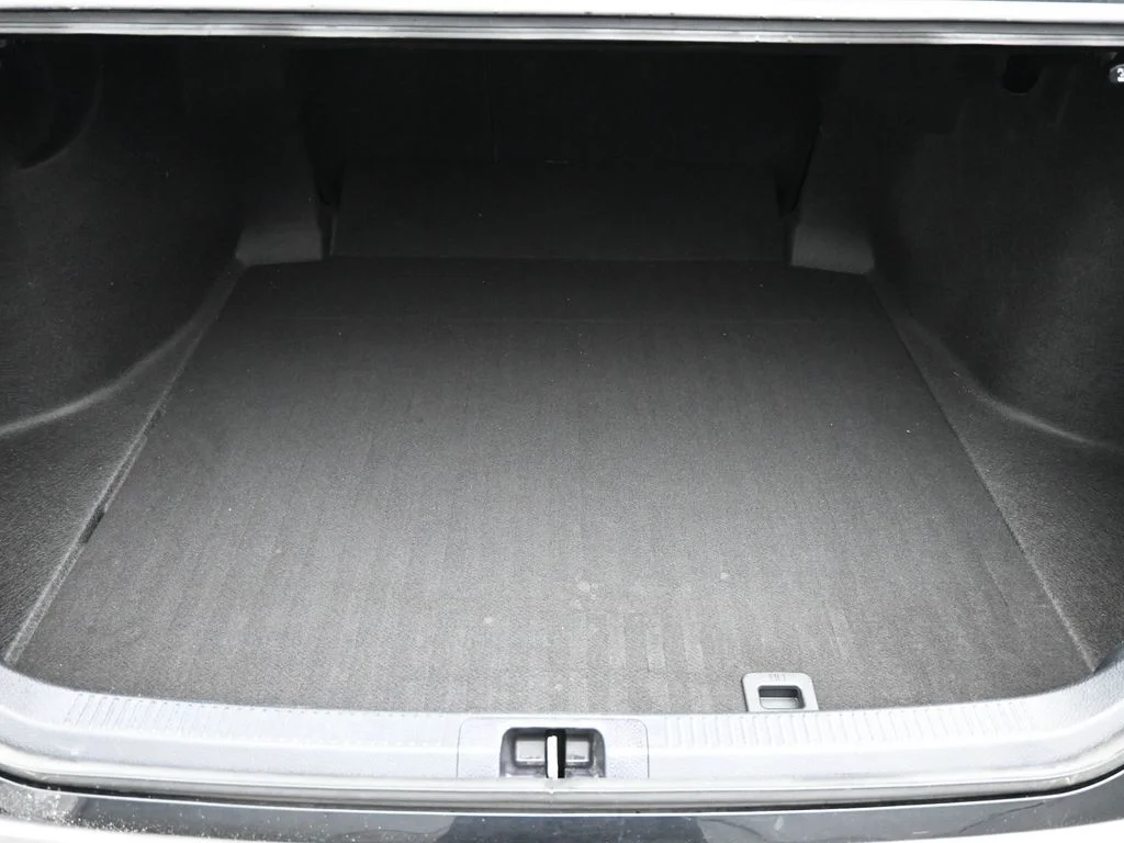 Used 2022 Black Toyota SE Nightshade image 14
