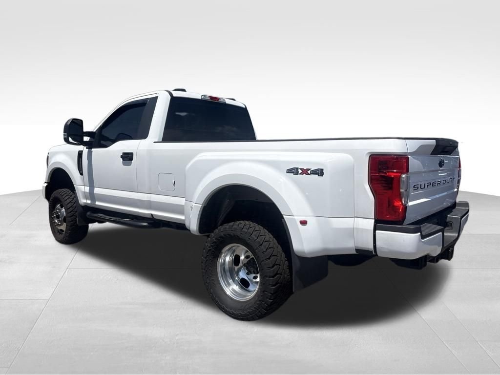 Used 2020 White Ford XL image 15