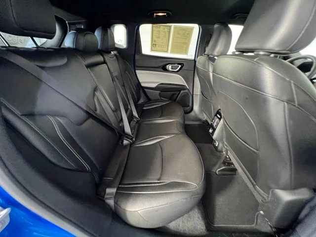 Used 2025 Blue Jeep Limited image 33