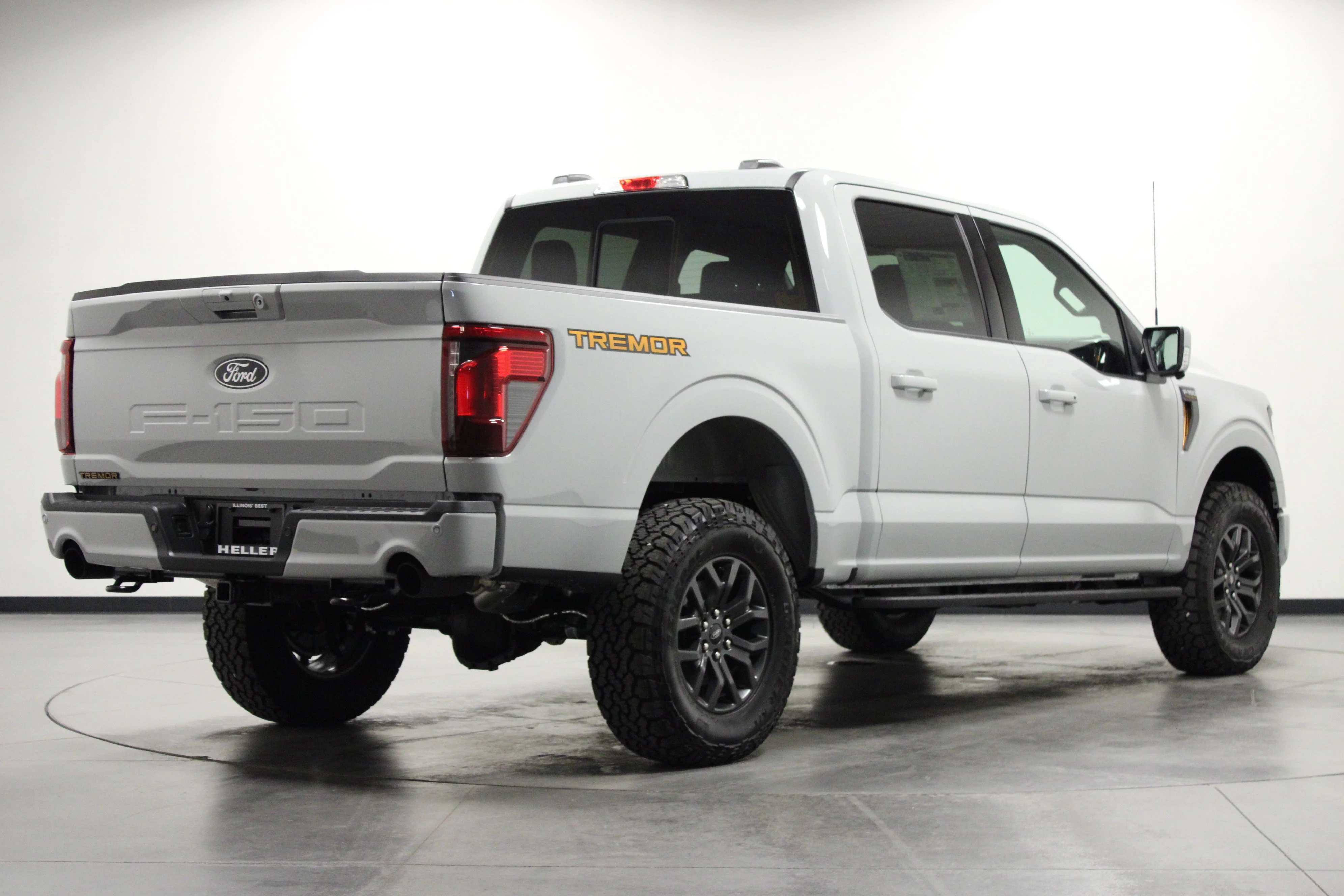 New 2026 Avalanche Ford Tremor® image 4