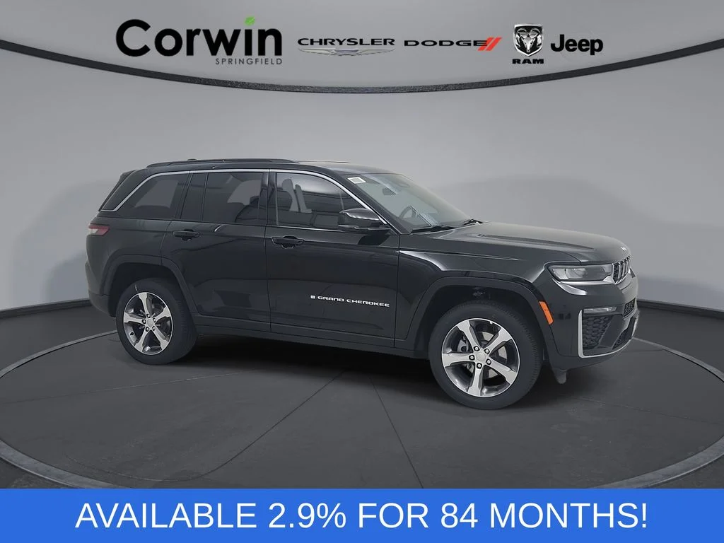 New 2026 Diamond Black Crystal Pearl-Coat Exterior Paint Jeep Limited image 1
