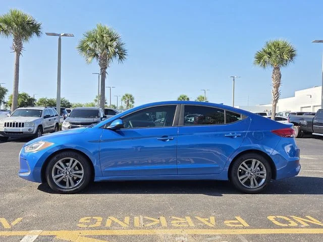 Used 2018 Blue Hyundai SEL image 3