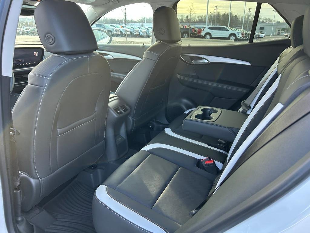 2026 Buick Envision Sport Touring - Photo 8