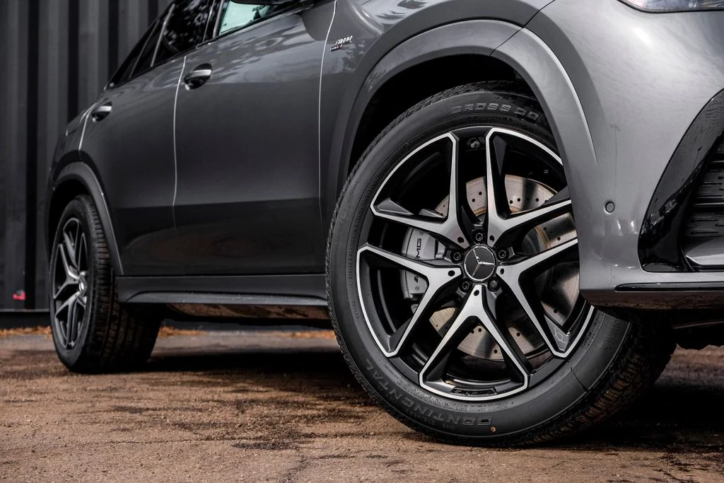 New 2026 Selenite Grey Metallic Mercedes-Benz GLE 53 AMG® image 7