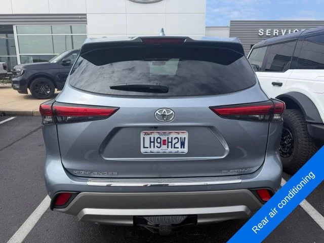 Used 2021 Moon Dust Toyota Platinum image 7