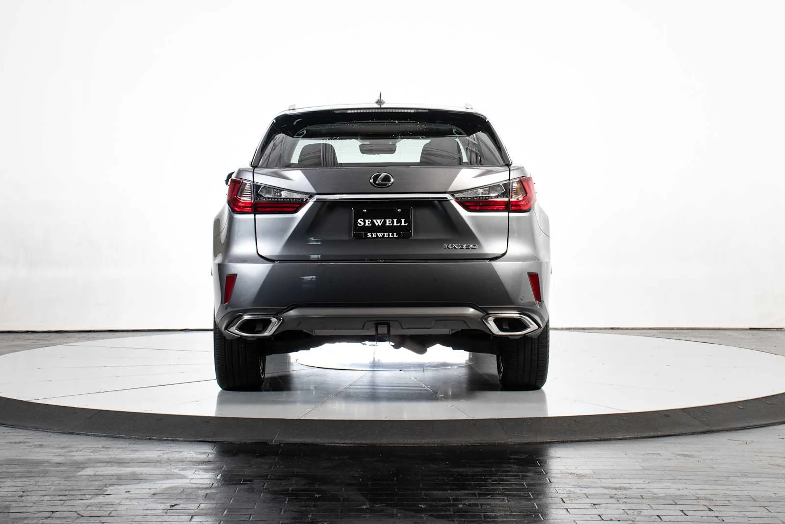 Used 2017 Nebula Gray Pearl Lexus  image 5