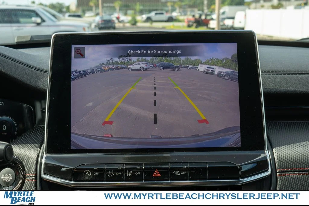 Certified Used 2022 Granite Crystal Metallic Clearcoat Jeep Trailhawk image 21
