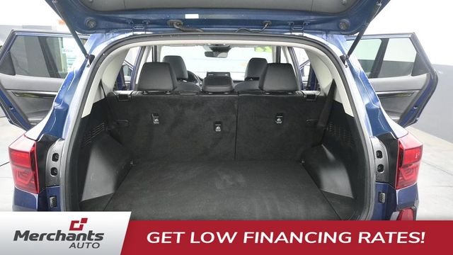 Used 2022 Blue Kia EX image 15