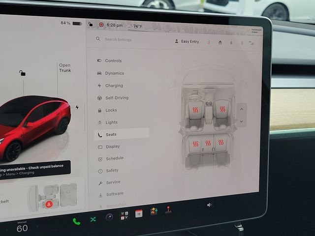 Used 2024  Tesla Long Range image 31