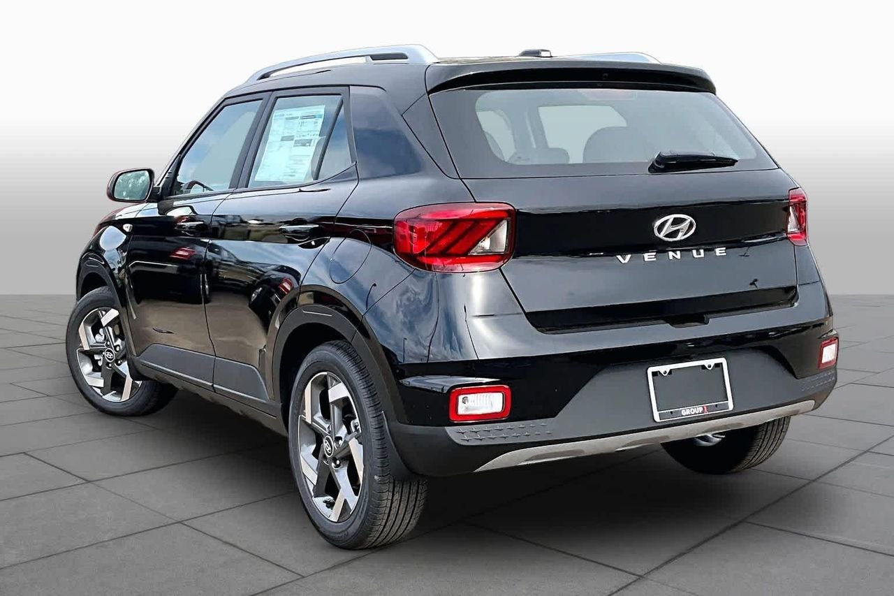 New 2026 Onyx Black Hyundai SEL image 12
