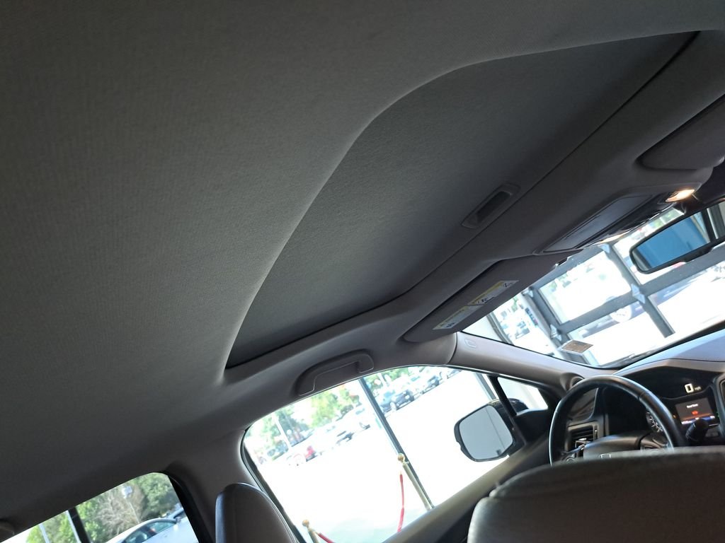 Used 2020 White Honda RTL-E image 29