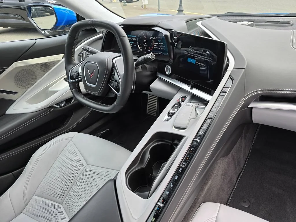 2024 Chevrolet Corvette 3LT - Photo 14