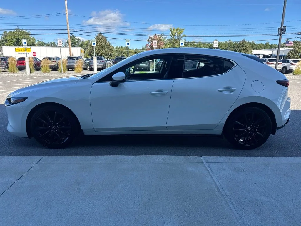 Used 2019 White Mazda Premium image 3