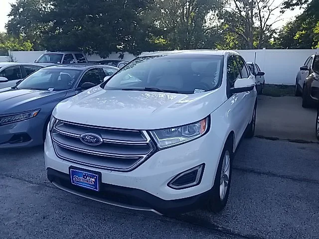 Used 2018 White Ford SEL image 14