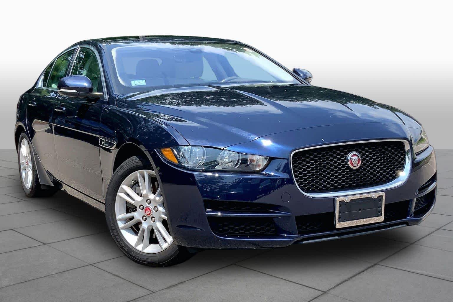 Pre-Owned 2019 Jaguar XE 25t Premium