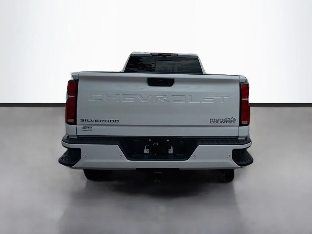 Used 2026 Summit White Chevrolet High Country image 6