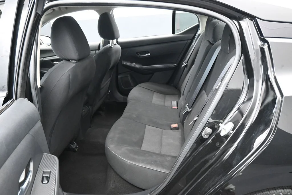 Used 2022 Super Black Nissan SV image 26