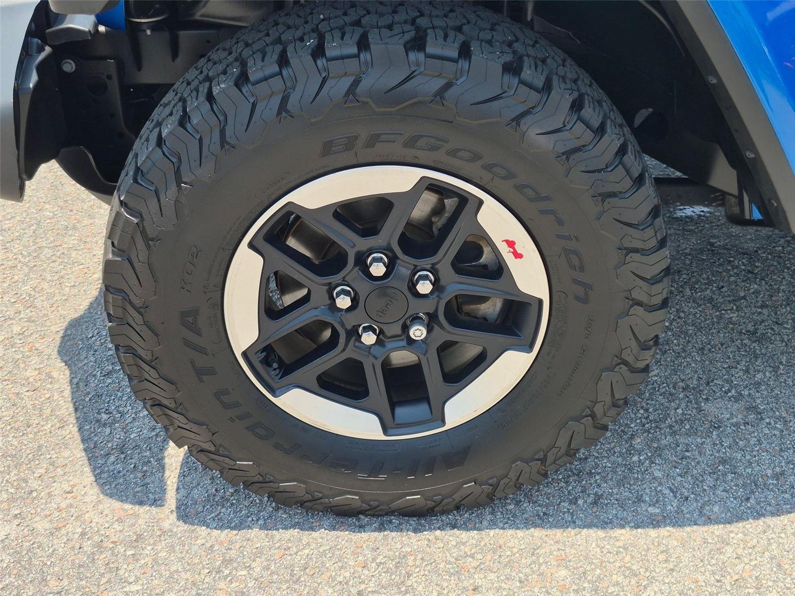 Used 2021 Hydro Blue Pearlcoat Jeep Unlimited Rubicon image 10