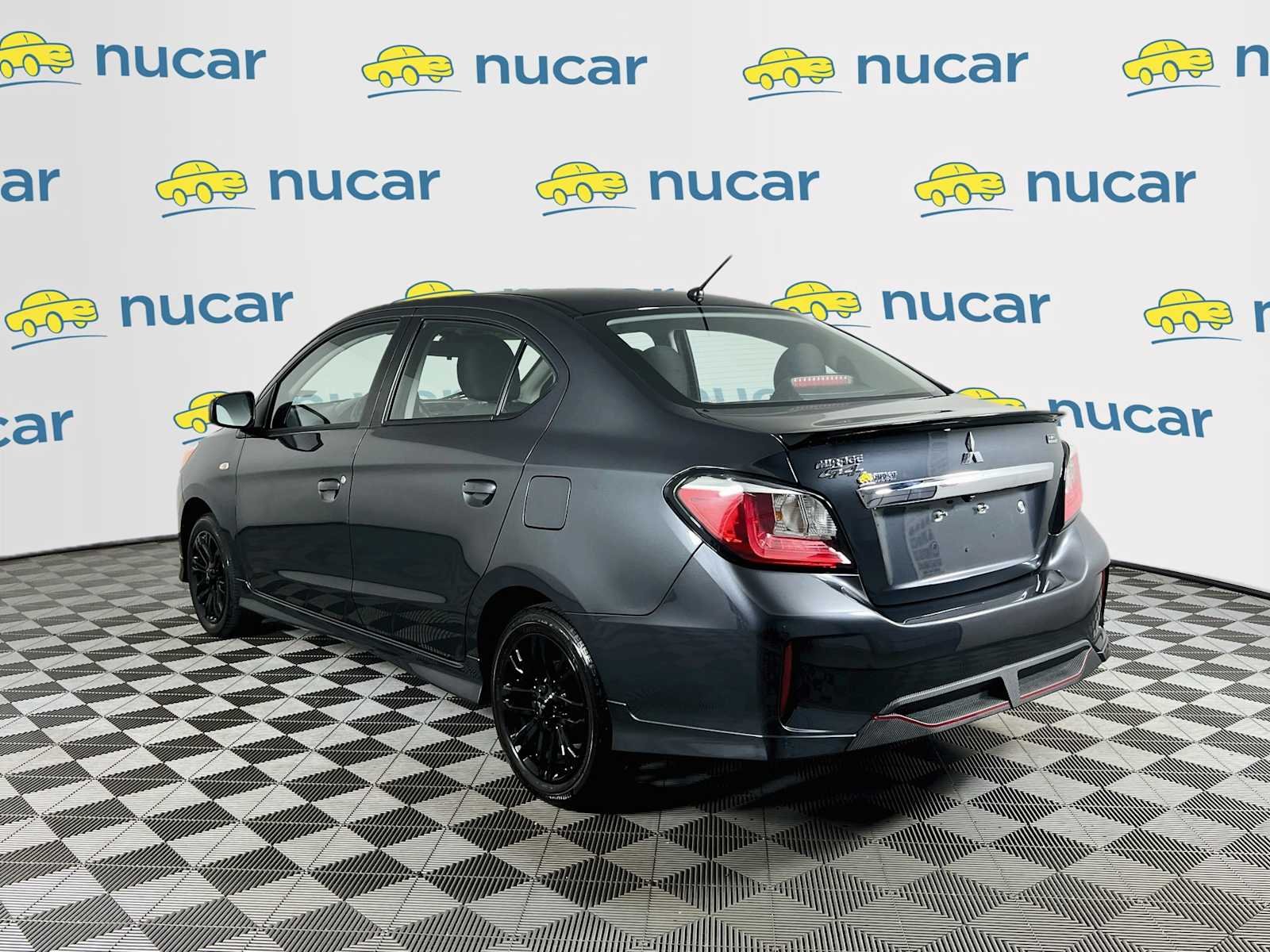 Used 2024 Graphite Gray Metallic w/ Black Roof Mitsubishi Black Edition image 5