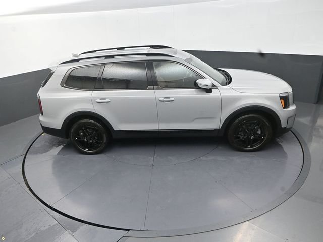 Used 2025 Gray Kia EX X-Line image 19
