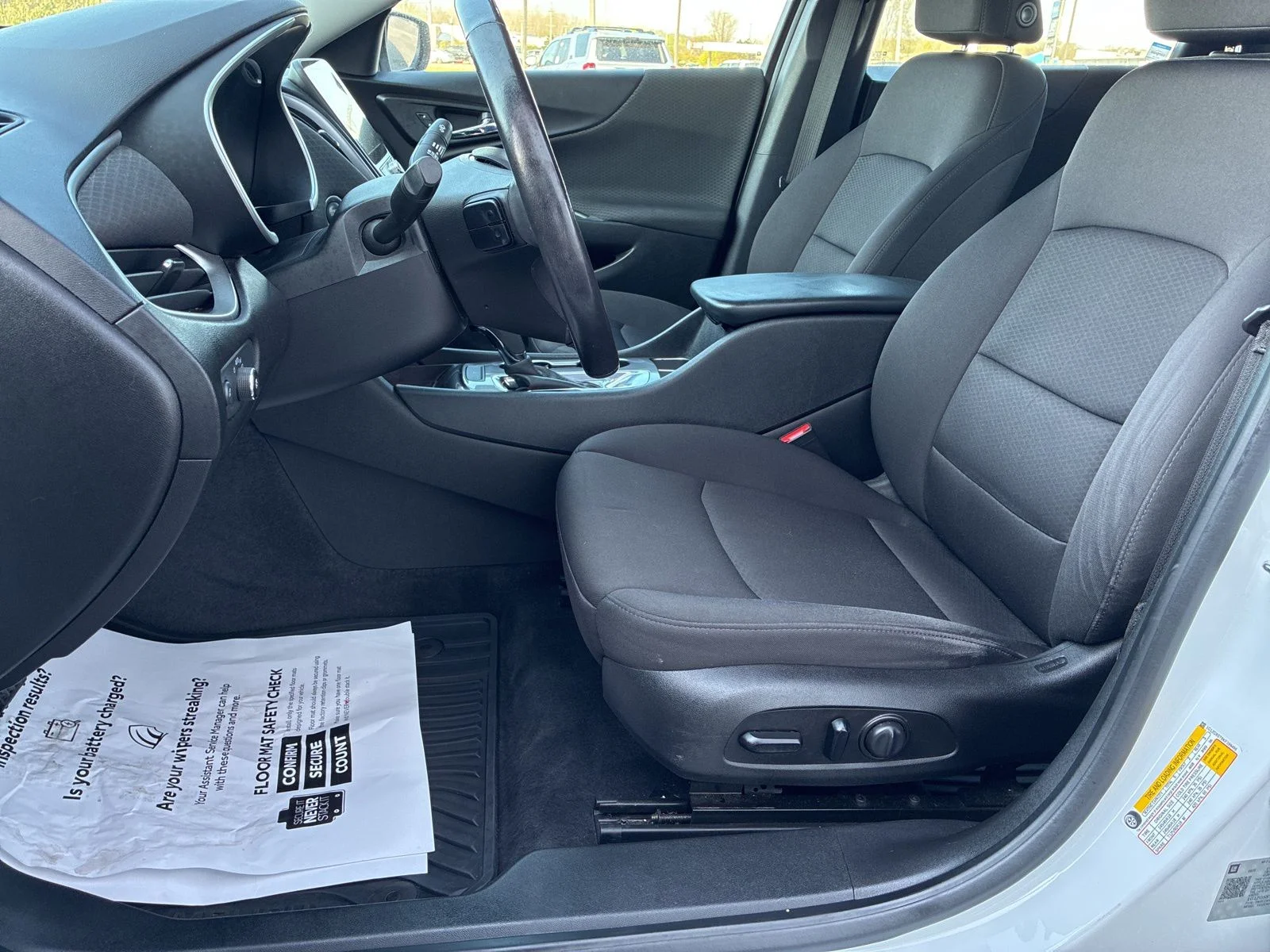 2019 Chevrolet Malibu 1RS - Photo 17