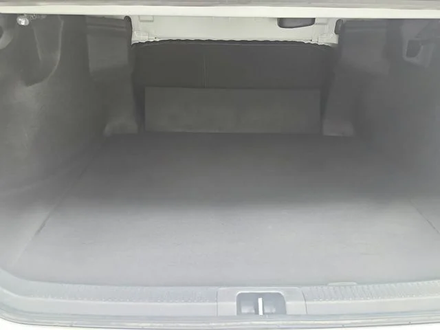 Used 2020 White Toyota SE Nightshade image 41