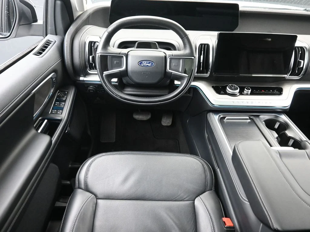 Certified Used 2025 White Ford Platinum image 17
