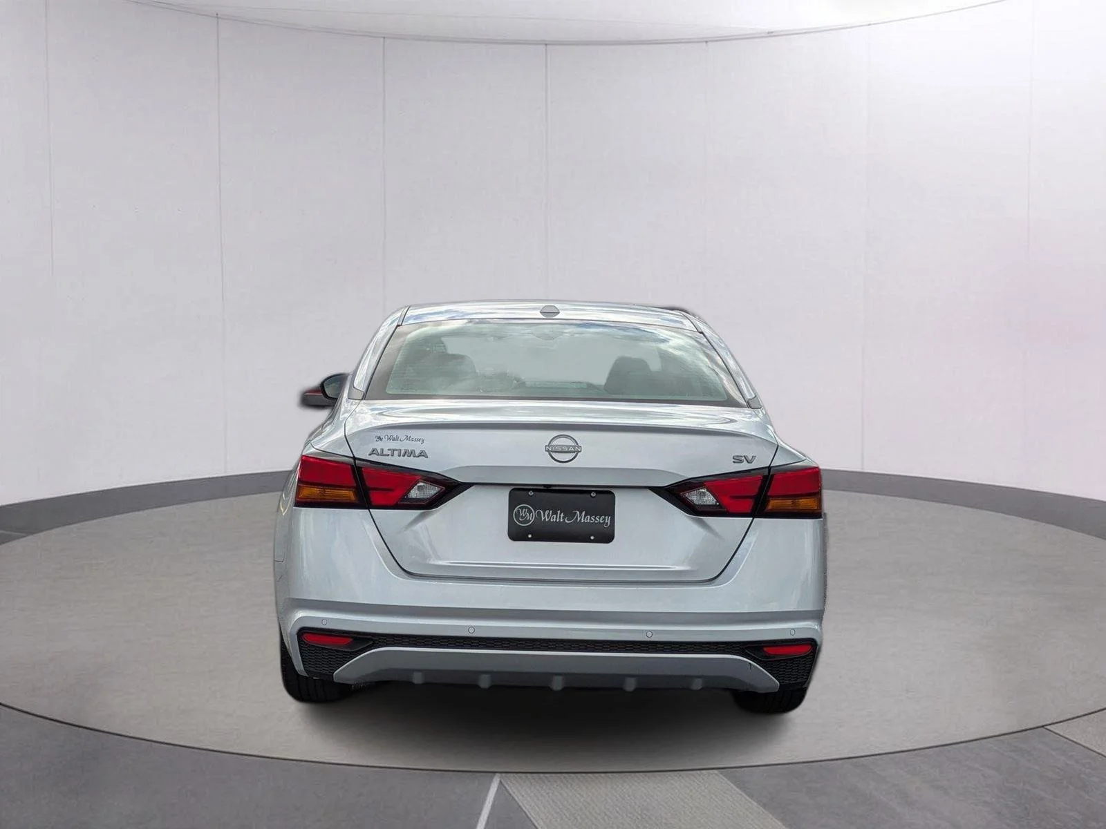 Used 2023 Brilliant Silver Metallic Nissan 2.5 SV image 6