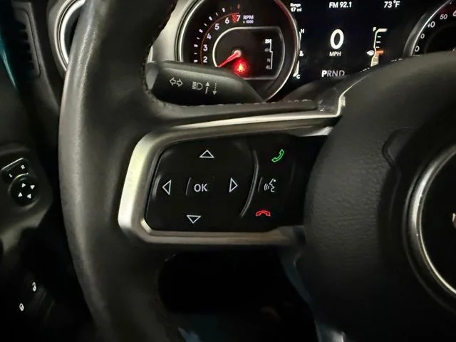 Used 2019 Bikini Pearlcoat Jeep Unlimited Rubicon image 16