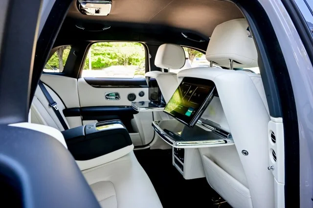 Used 2023 Tempest Grey Rolls-Royce Ghost Black Badge | Ultra-Rare Specification | Over $448,000 Ori image 36