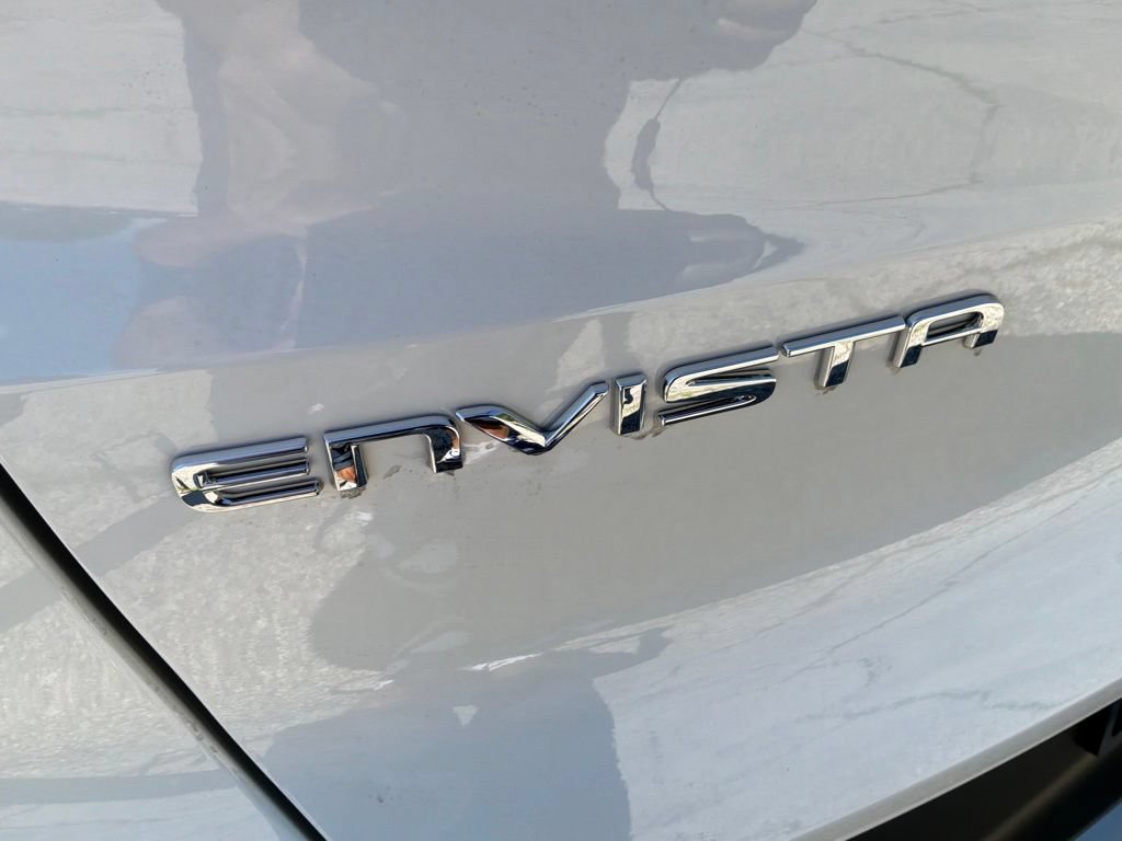 New 2026 Summit White Buick Preferred image 29