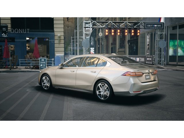 New 2027 Oxide Grey Metallic BMW  image 2