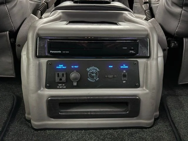 Used 2025 Onyx Black GMC Explorer Limited SE image 46