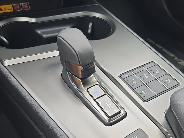 2026 Lexus UX Hybrid 300h Premium - Photo 20