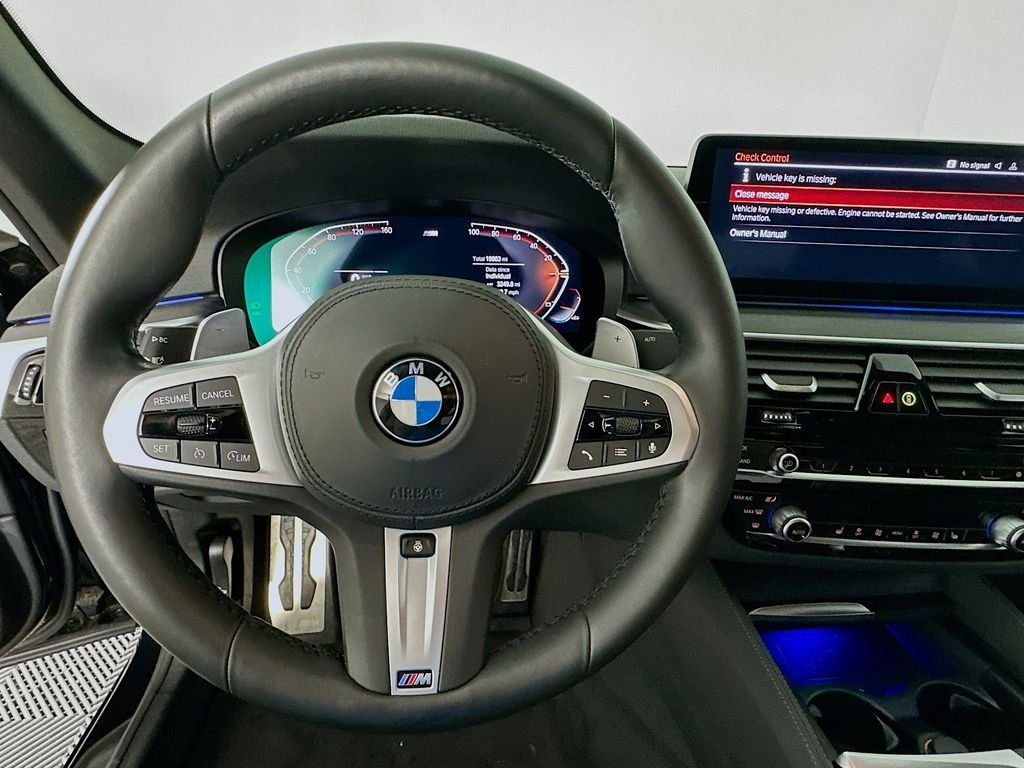 Used 2021 Black Sapphire Metallic BMW 540i image 11