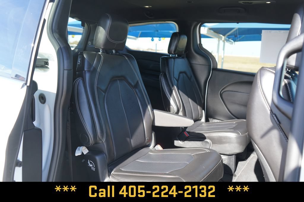 2025 Chrysler Pacifica Select - Photo 21