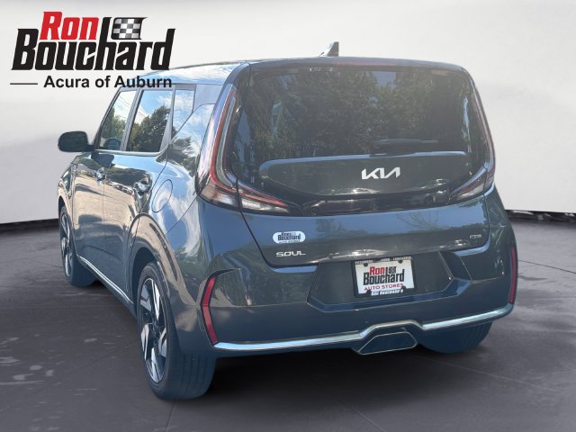 Used 2024 Gravity Gray Kia GT-Line image 4