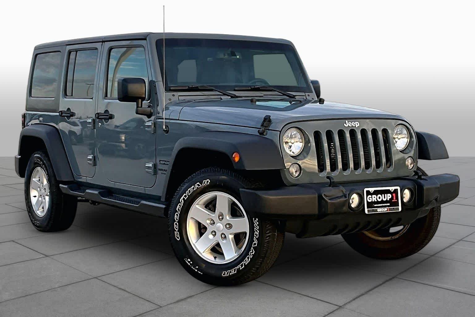 Used 2015 Anvil Clearcoat Jeep Sport image 3