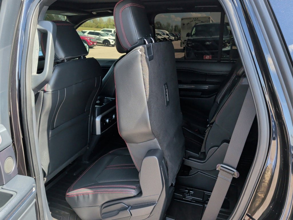 Used 2022 Agate Black Metallic Ford Limited image 41