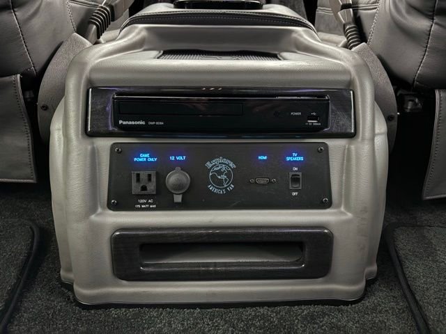 Used 2025 Onyx Black GMC Explorer Limited SE image 46