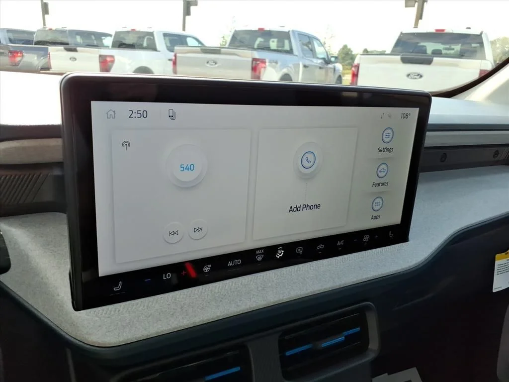 New 2026 Azure Gray Metallic Tri-Coat Ford XLT image 22