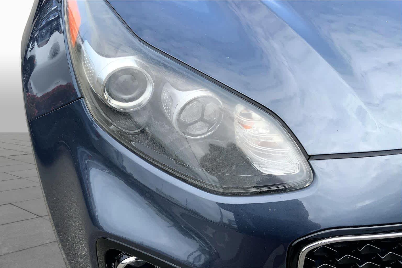 Used 2019 Pacific Blue Kia LX image 26